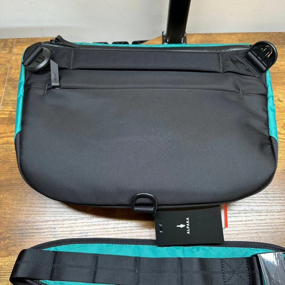 NEW Alpaka Bravo Sling Max V2 Cadmium Green X-Pac VX21 Tech Laptop Bag